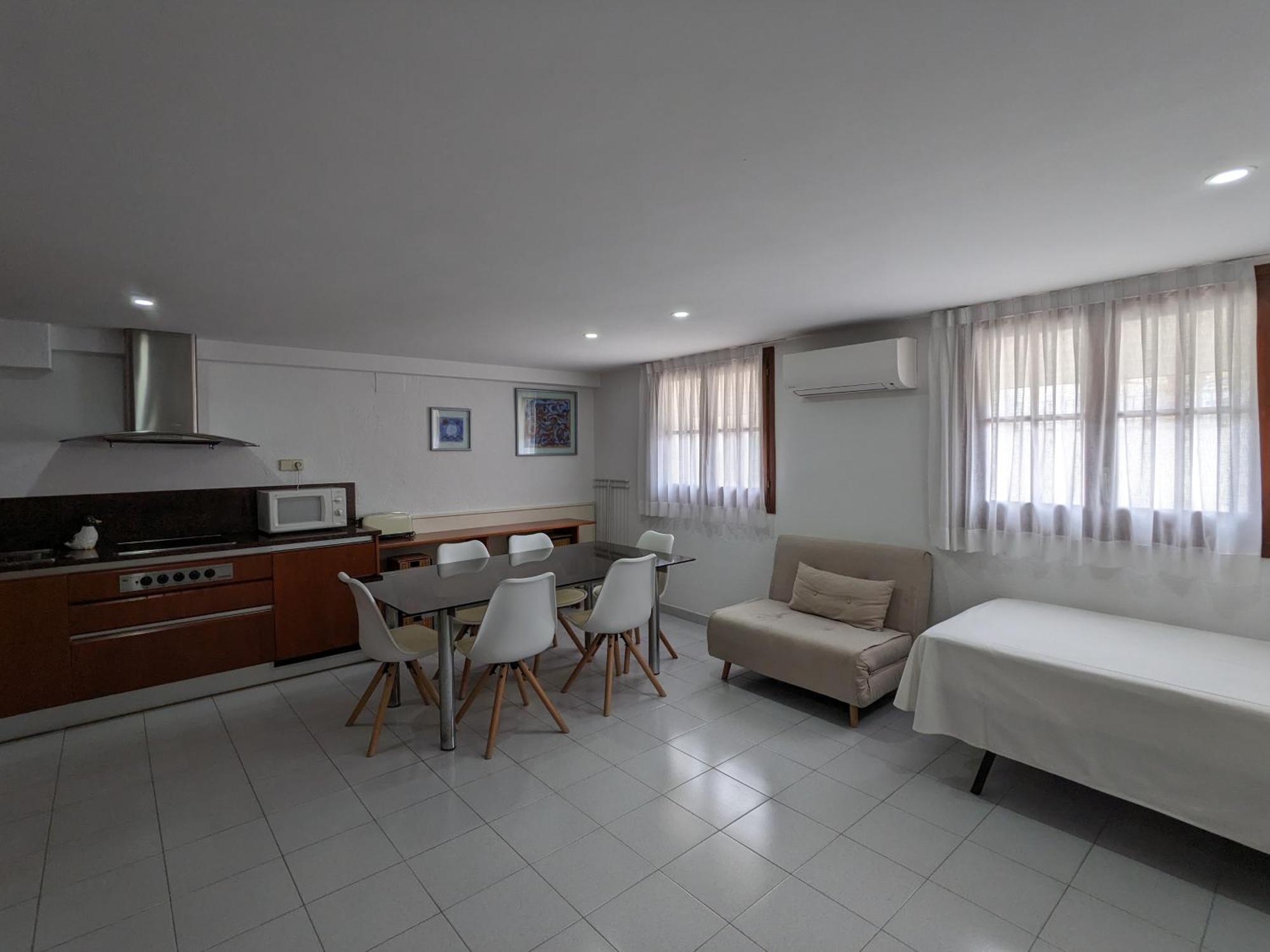 Hotel Capri توسا ذي مار المظهر الخارجي الصورة